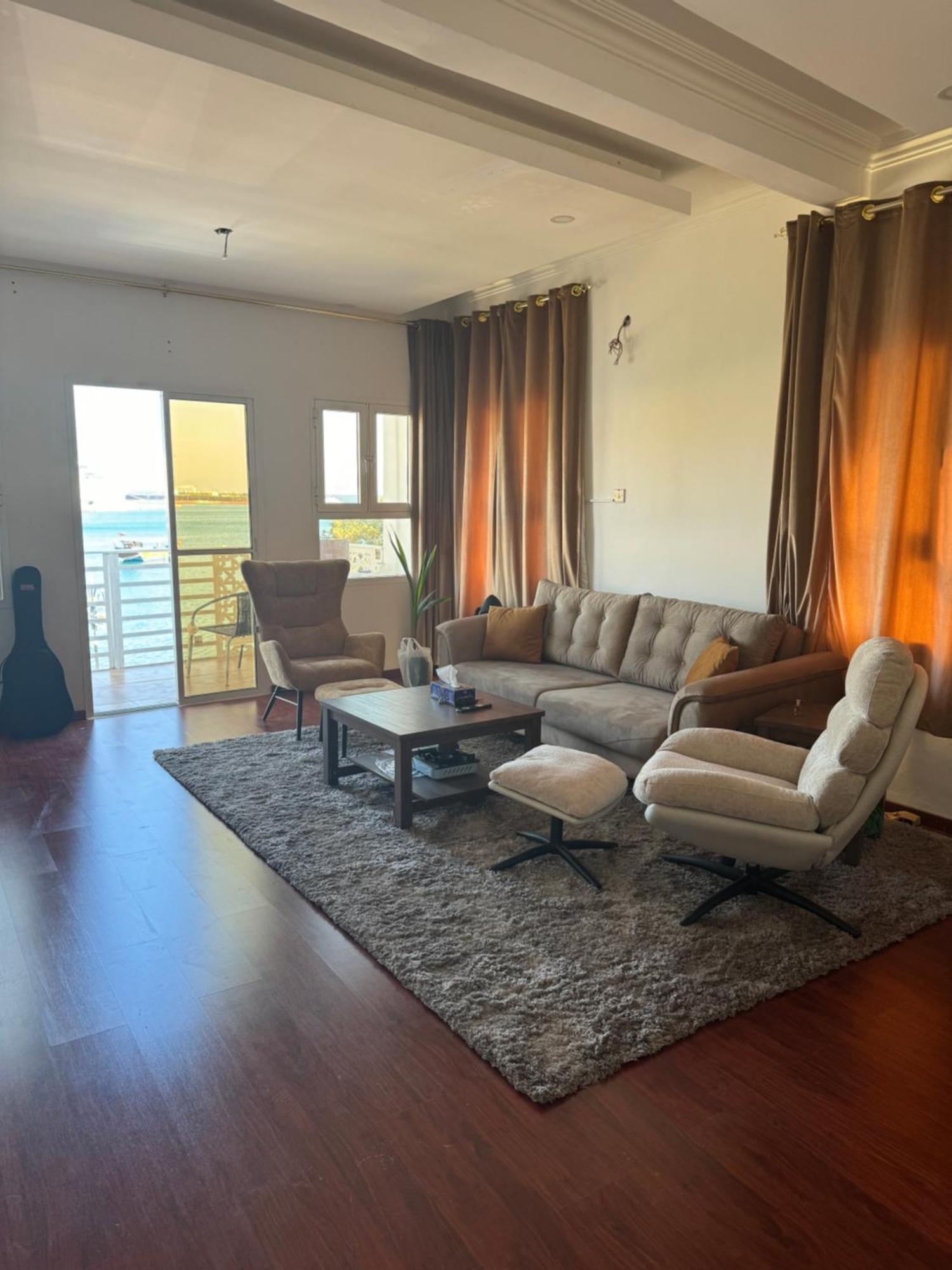 Muttrah Souq And Sea View Apartamento Mascate Exterior foto